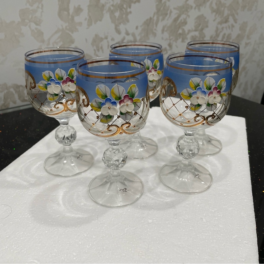 Bohemian Elegant Blue Floral Wine Glass Set of 5 , made in Czech Republic.